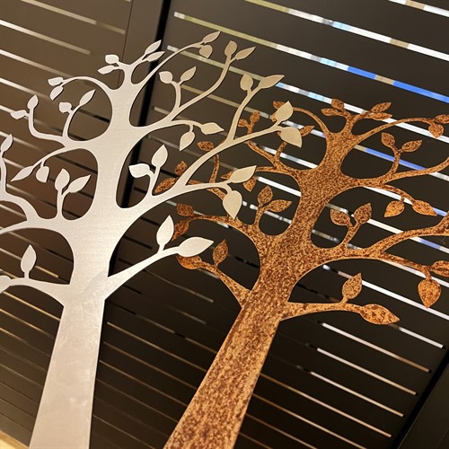 Tree with ground tip at delivery